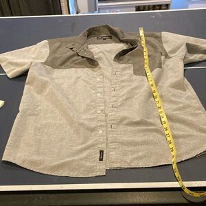 Molokai Surf Button Down Shirt w/pocket on front. XL.